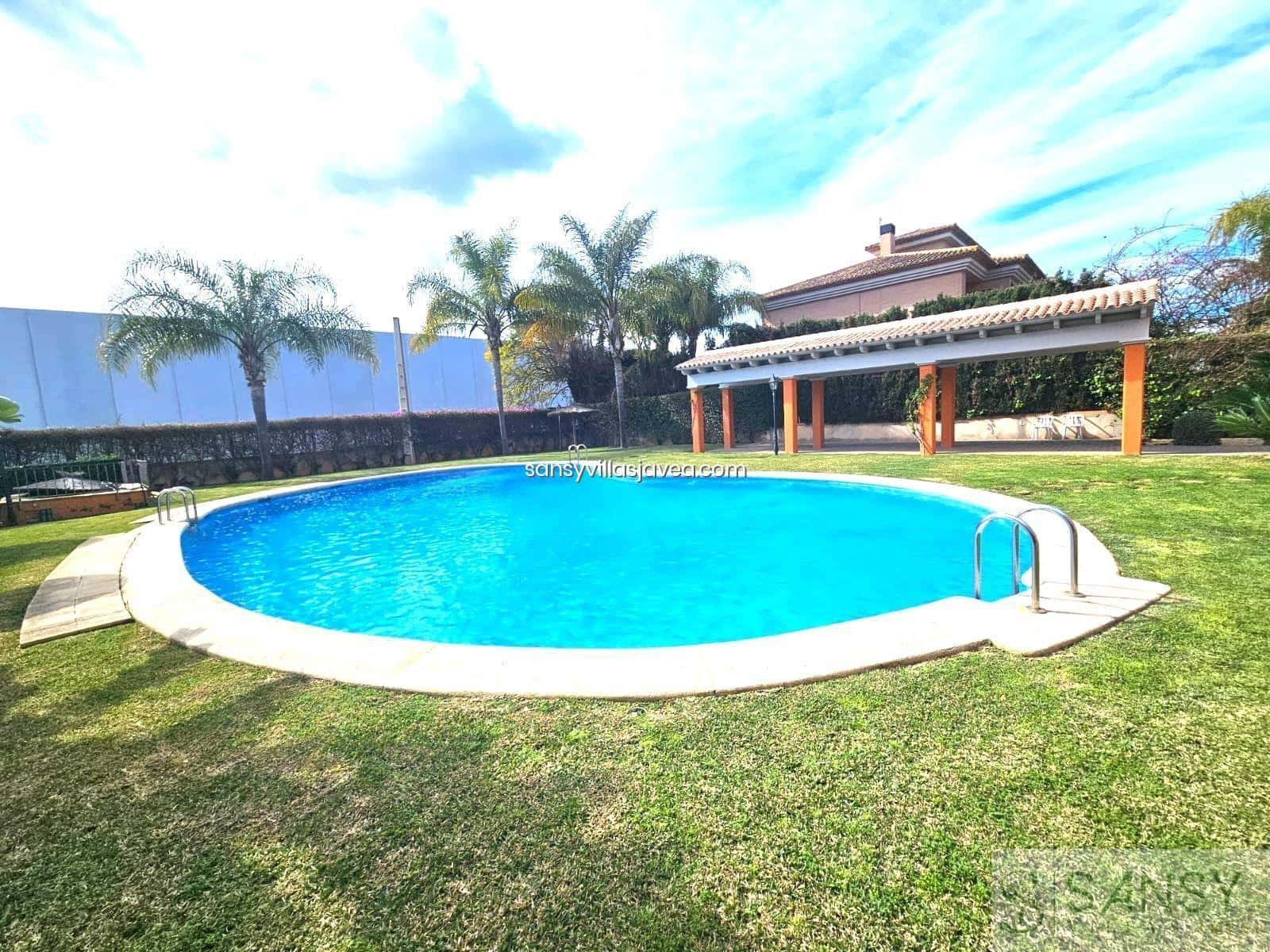 3 soveværelse Lejlighed til salg i Arenal med swimmingpool - € 495.000 (Ref: 8914756)