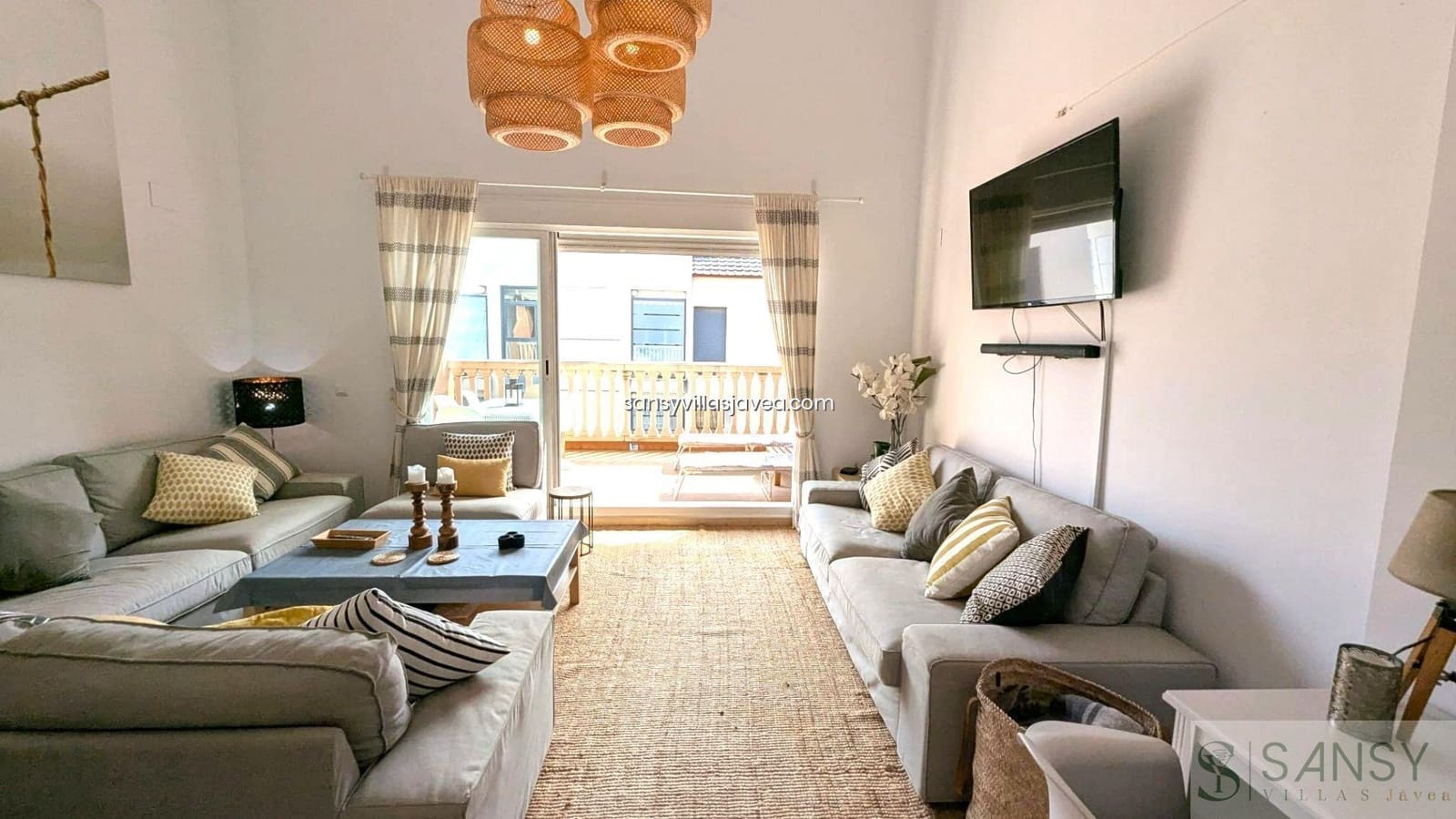 3 soveværelse Lejlighed til salg i Arenal med swimmingpool - € 495.000 (Ref: 8914756)