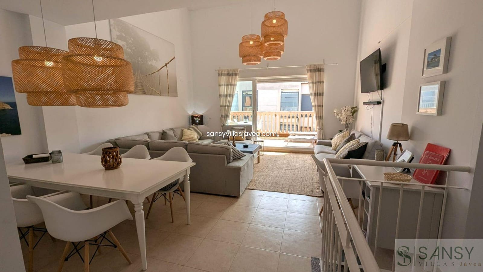 3 soveværelse Lejlighed til salg i Arenal med swimmingpool - € 495.000 (Ref: 8914756)