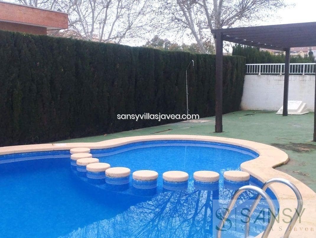 3 soveværelse Lejlighed til salg i Denia med swimmingpool - € 233.000 (Ref: 8948547)