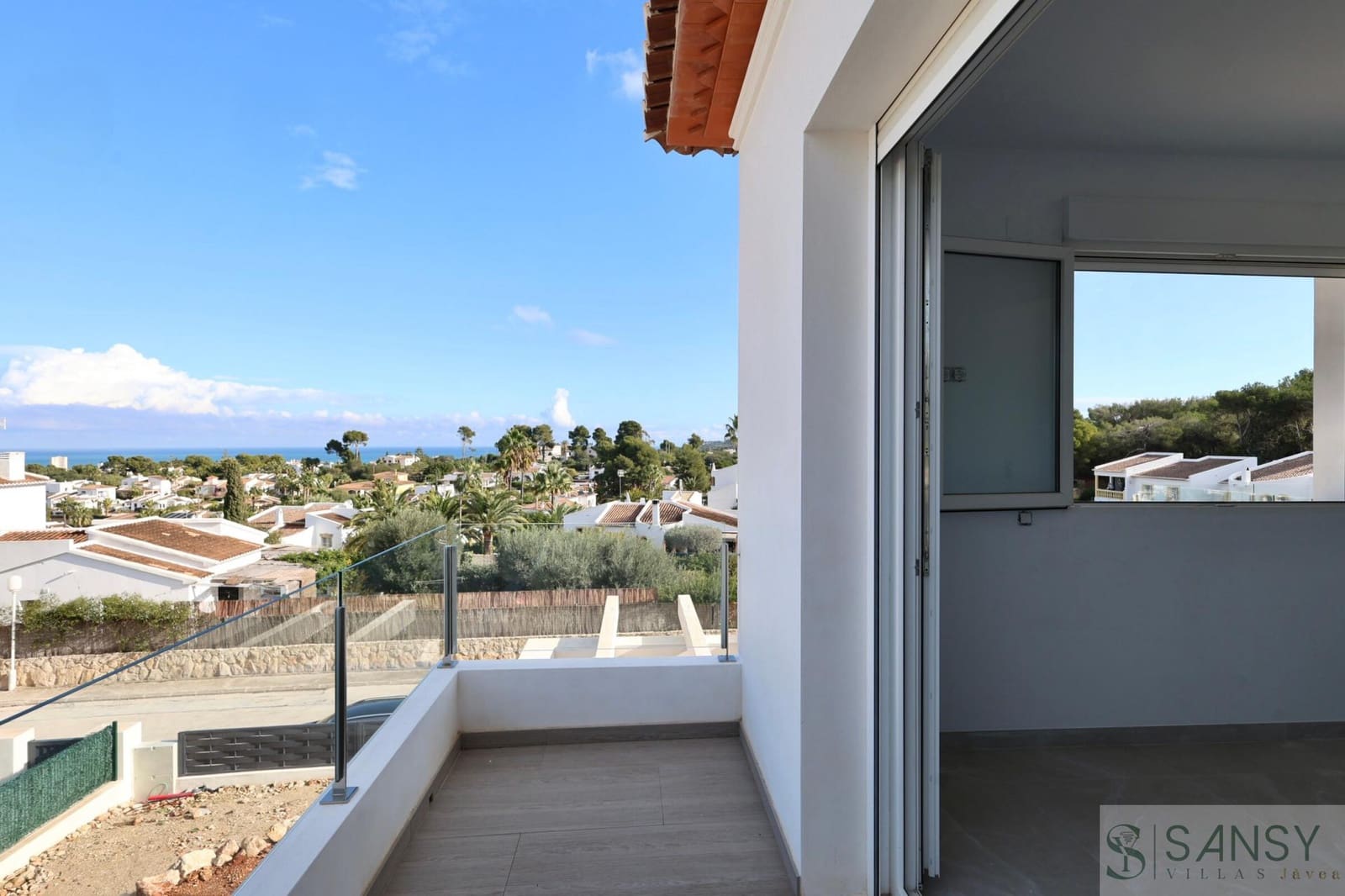 4 soveværelse Villa til salg i Javea / Xabia med swimmingpool garage - € 1.275.000 (Ref: 9027772)