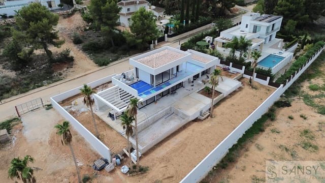 4 makuuhuone Huvila myytävänä paikassa Centro ciudad, Javea / Xàbia mukana uima-altaan - 1 300 000 € (Ref: 9027773)