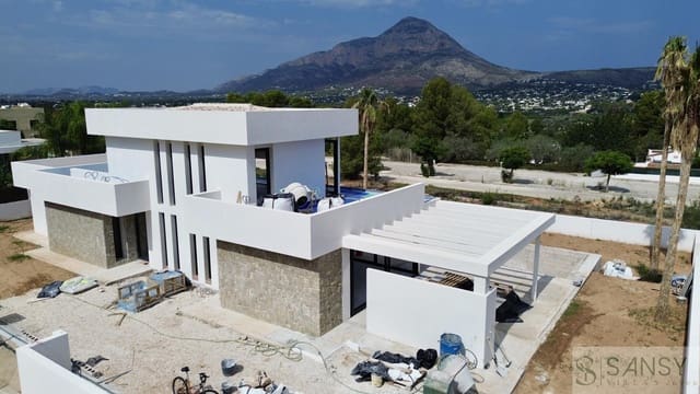 4 makuuhuone Huvila myytävänä paikassa Centro ciudad, Javea / Xàbia mukana uima-altaan - 1 300 000 € (Ref: 9027773)