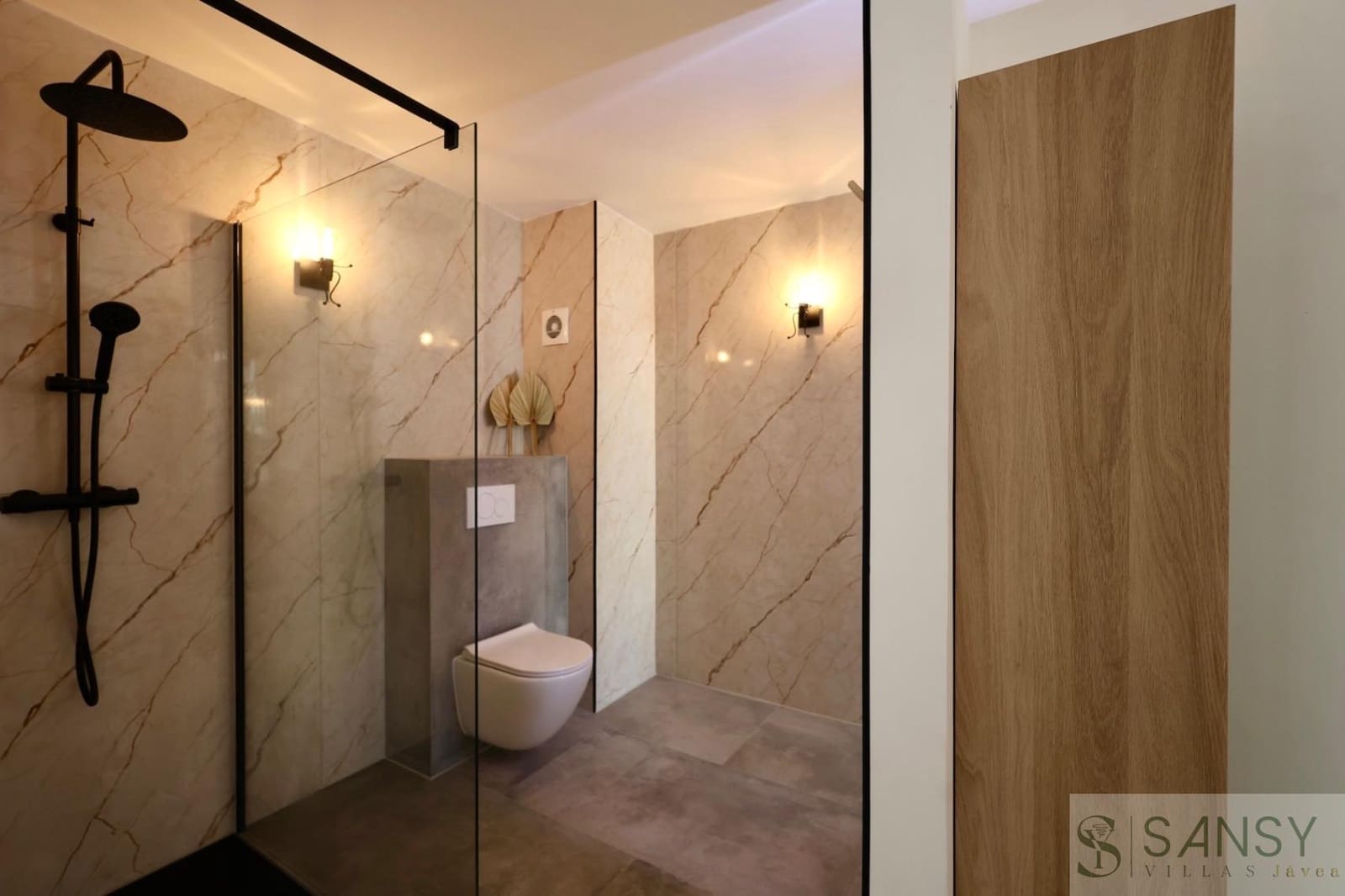 Apartamento de 2 habitaciones en Arenal en venta con garaje - 325.000 € (Ref: 9027776)