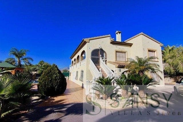 6 slaapkamer Finca/Landhuis te koop in Jalon / Xalo met zwembad garage - € 849.950 (Ref: 9027778)