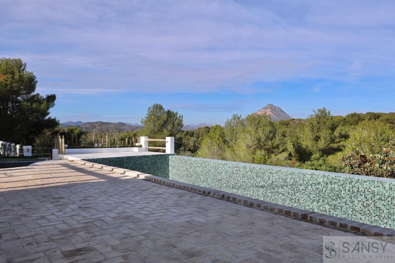 6 soveværelse Villa til salg i Javea / Xabia med swimmingpool garage - € 1.250.000 (Ref: 9027779)