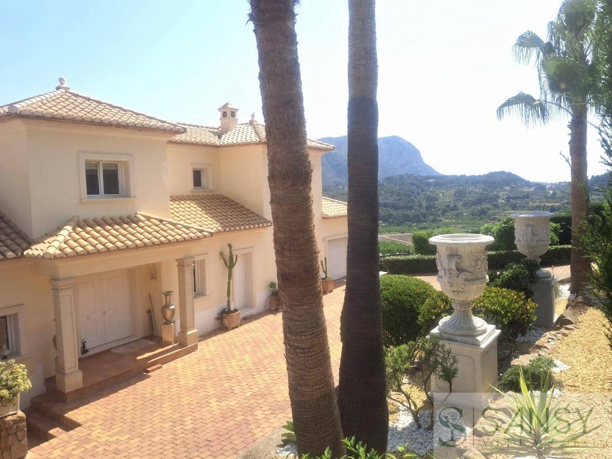 4 soveværelse Villa til salg i La Sella med swimmingpool - € 1.279.000 (Ref: 9027785)