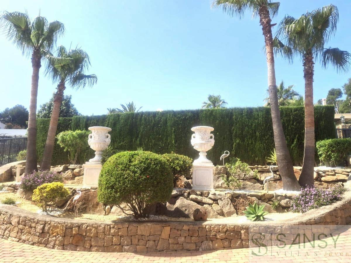 4 soveværelse Villa til salg i La Sella med swimmingpool - € 1.279.000 (Ref: 9027785)