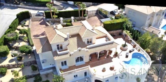 4 sovrum Villa till salu i La Sella med pool - 1 279 000 € (Ref: 9027785)