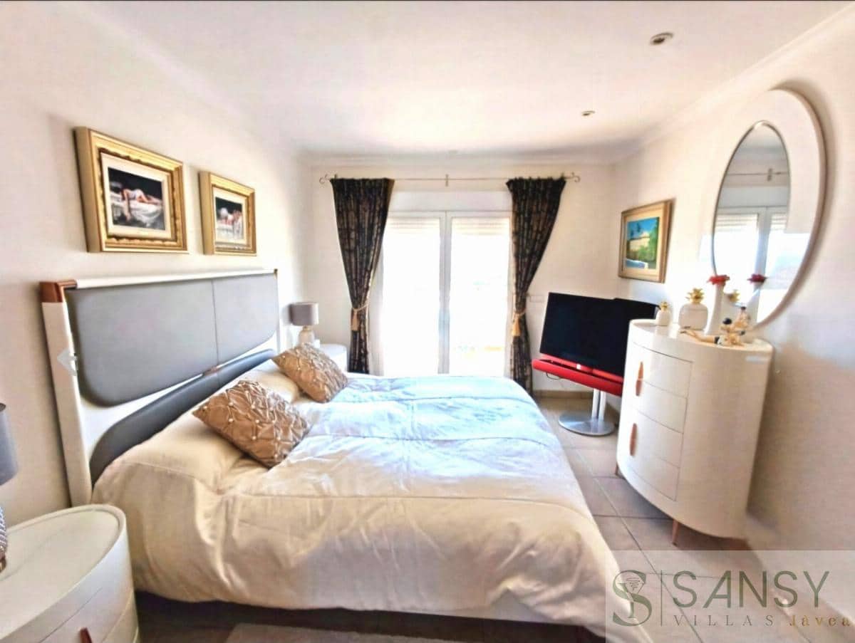 4 soveværelse Villa til salg i La Sella med swimmingpool - € 1.279.000 (Ref: 9027785)