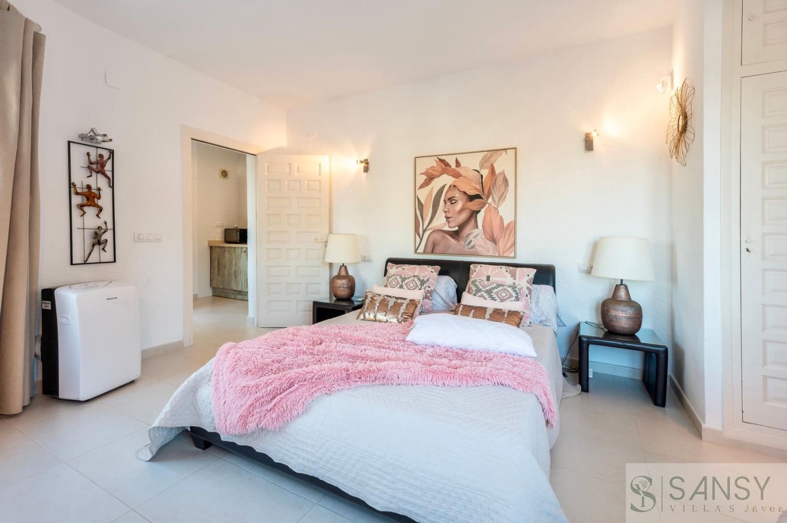 5 soveværelse Villa til salg i Javea / Xabia med swimmingpool garage - € 1.350.000 (Ref: 9027800)