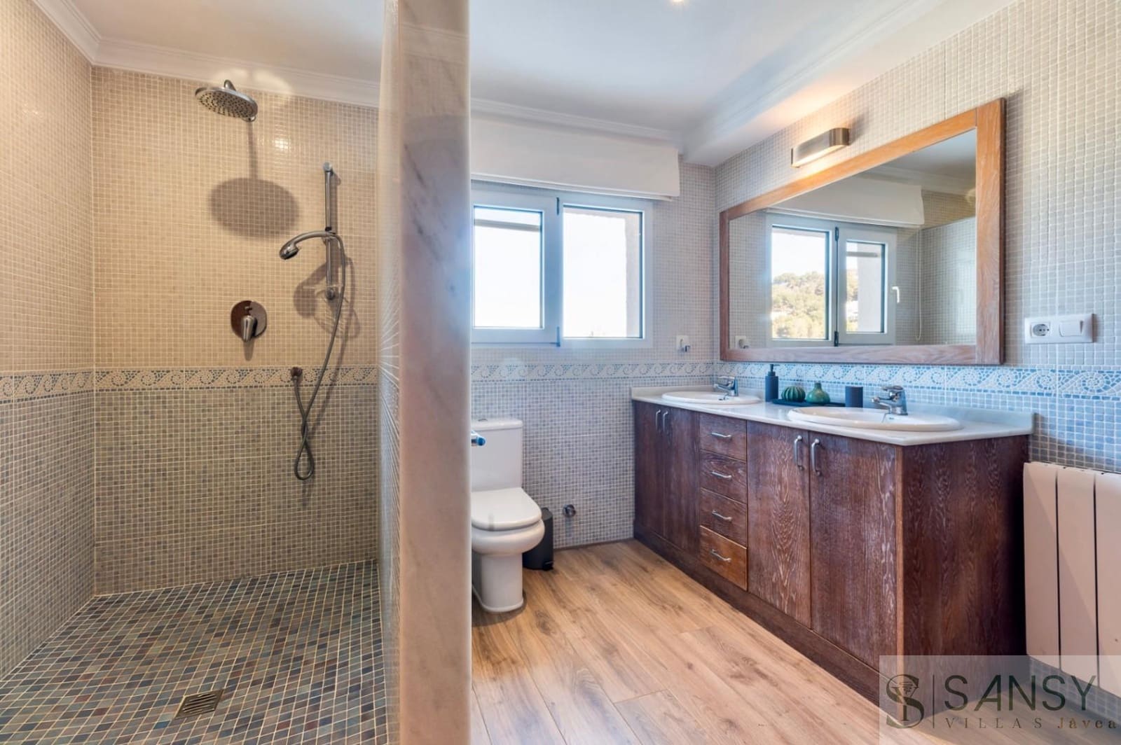 5 soveværelse Villa til salg i Javea / Xabia med swimmingpool garage - € 1.350.000 (Ref: 9027800)