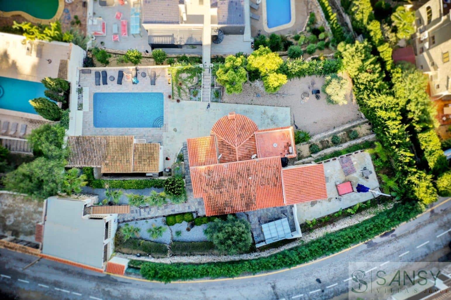 5 soveværelse Villa til salg i Javea / Xabia med swimmingpool garage - € 1.350.000 (Ref: 9027800)