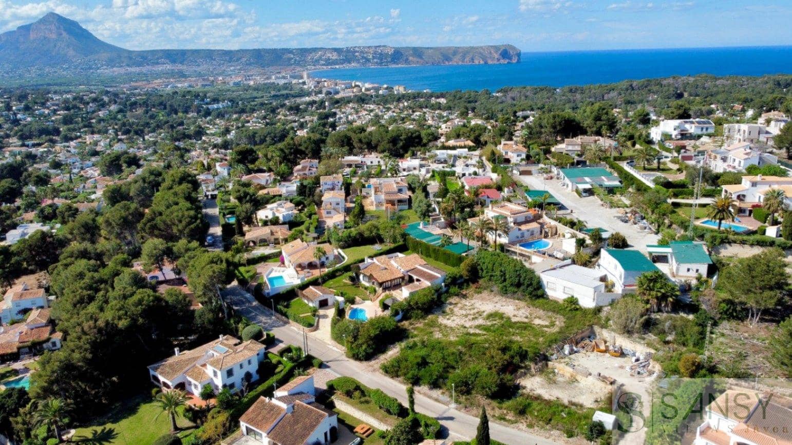 4 soveværelse Villa til salg i Javea / Xabia med swimmingpool garage - € 1.570.000 (Ref: 9027811)