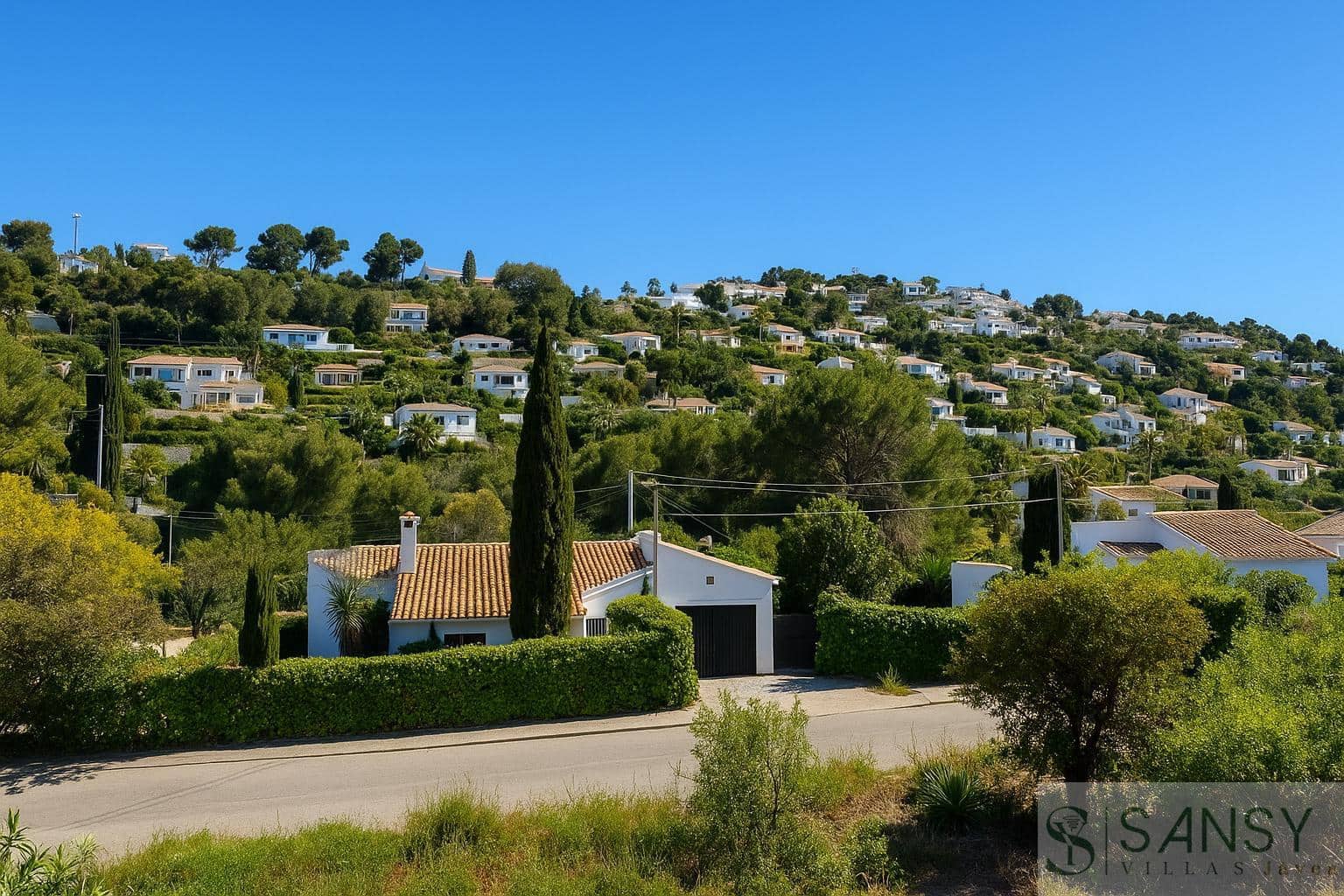 4 soveværelse Villa til salg i Javea / Xabia med swimmingpool garage - € 1.570.000 (Ref: 9027811)