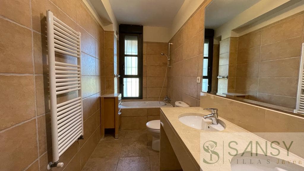 5 soveværelse Villa til salg i Javea / Xabia med swimmingpool garage - € 1.075.000 (Ref: 9027846)