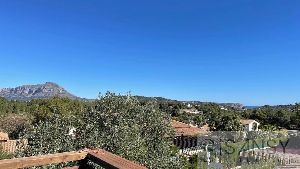 5 soveværelse Villa til salg i Javea / Xabia med swimmingpool garage - € 1.075.000 (Ref: 9027846)