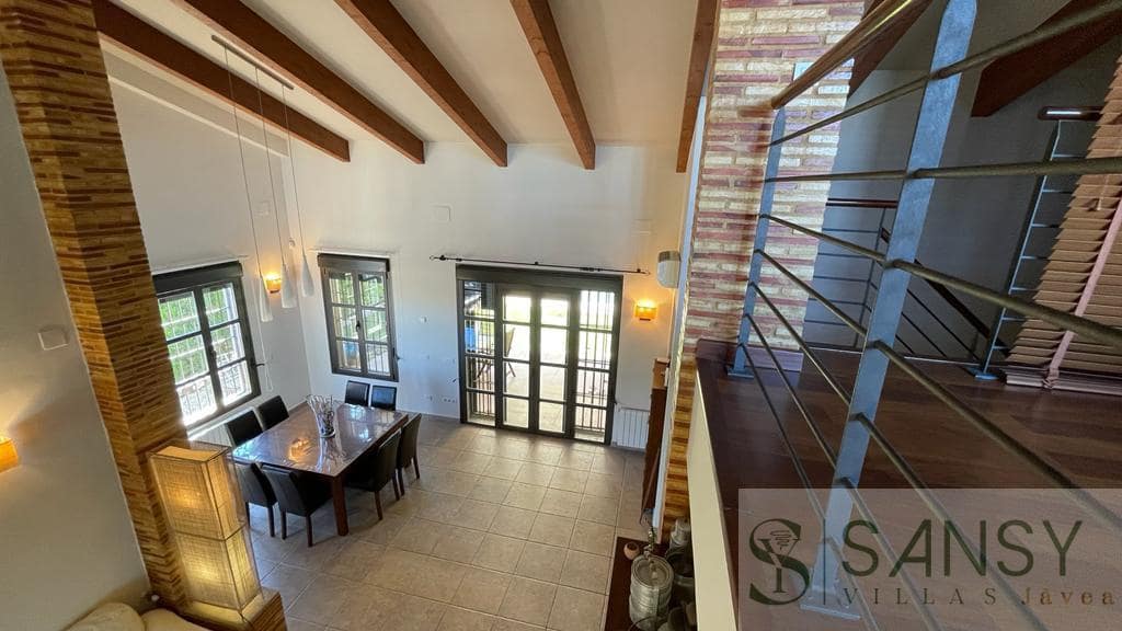 5 soveværelse Villa til salg i Javea / Xabia med swimmingpool garage - € 1.075.000 (Ref: 9027846)