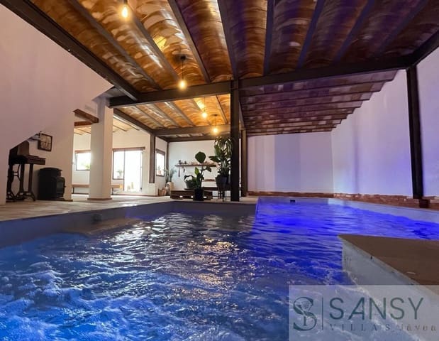 5 bedroom Villa for sale in Cap Martí - El Tossalet - Pinomar, Javea / Xàbia with pool garage - € 1,075,000 (Ref: 9027846)