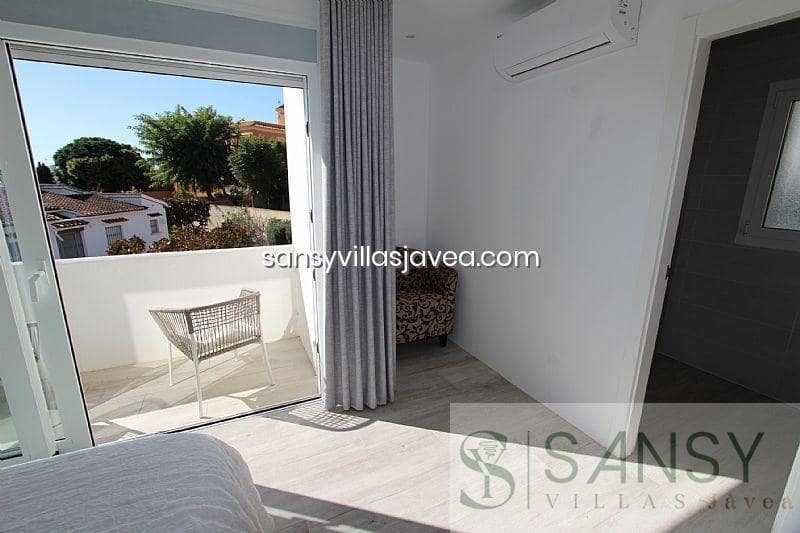 5 chambre Villa/Maison à vendre à Calpe / Calp - 695 000 € (Ref: 9027899)