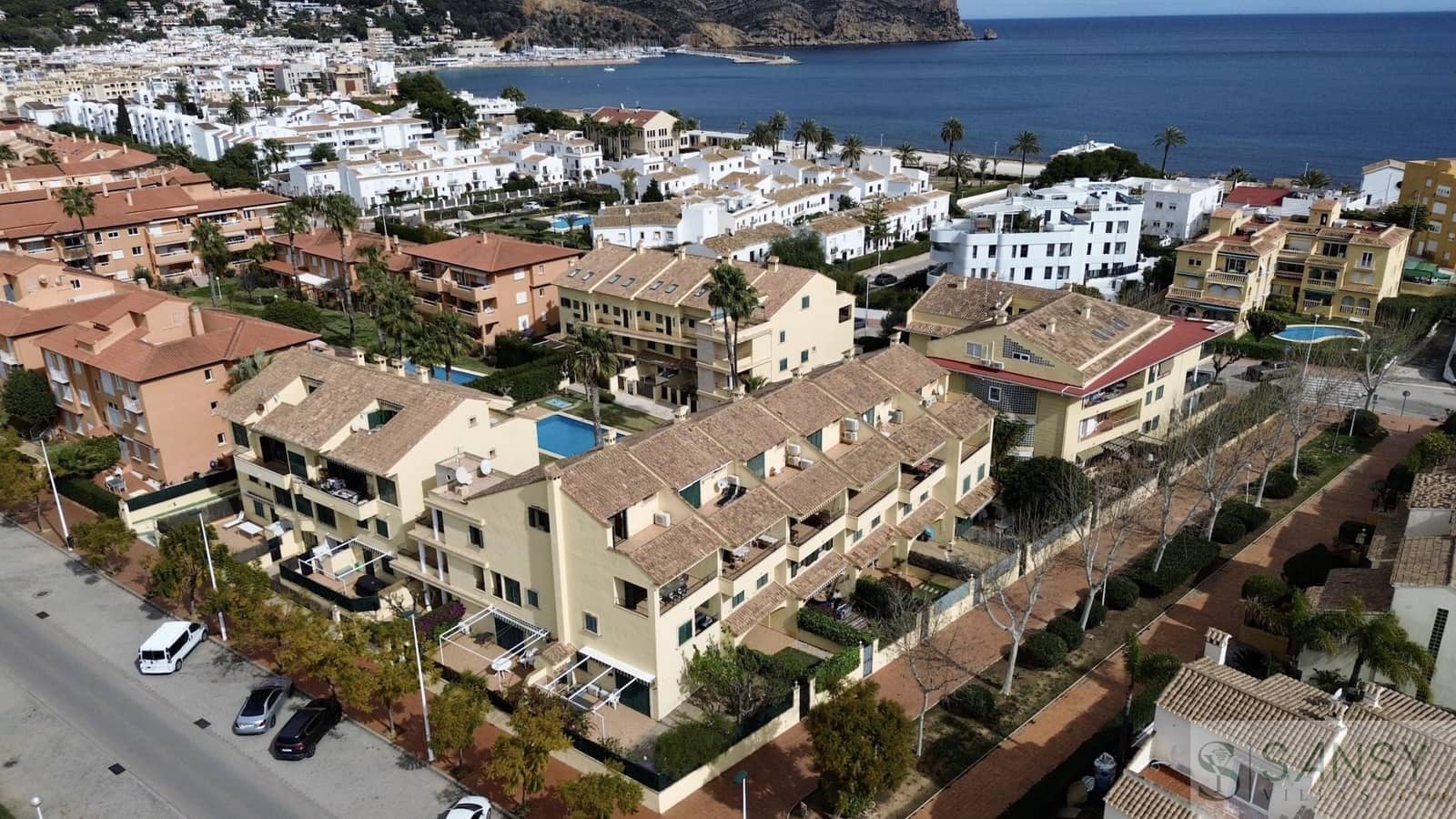 2 soveværelse Lejlighed til salg i Javea / Xabia med swimmingpool garage - € 435.000 (Ref: 9027935)