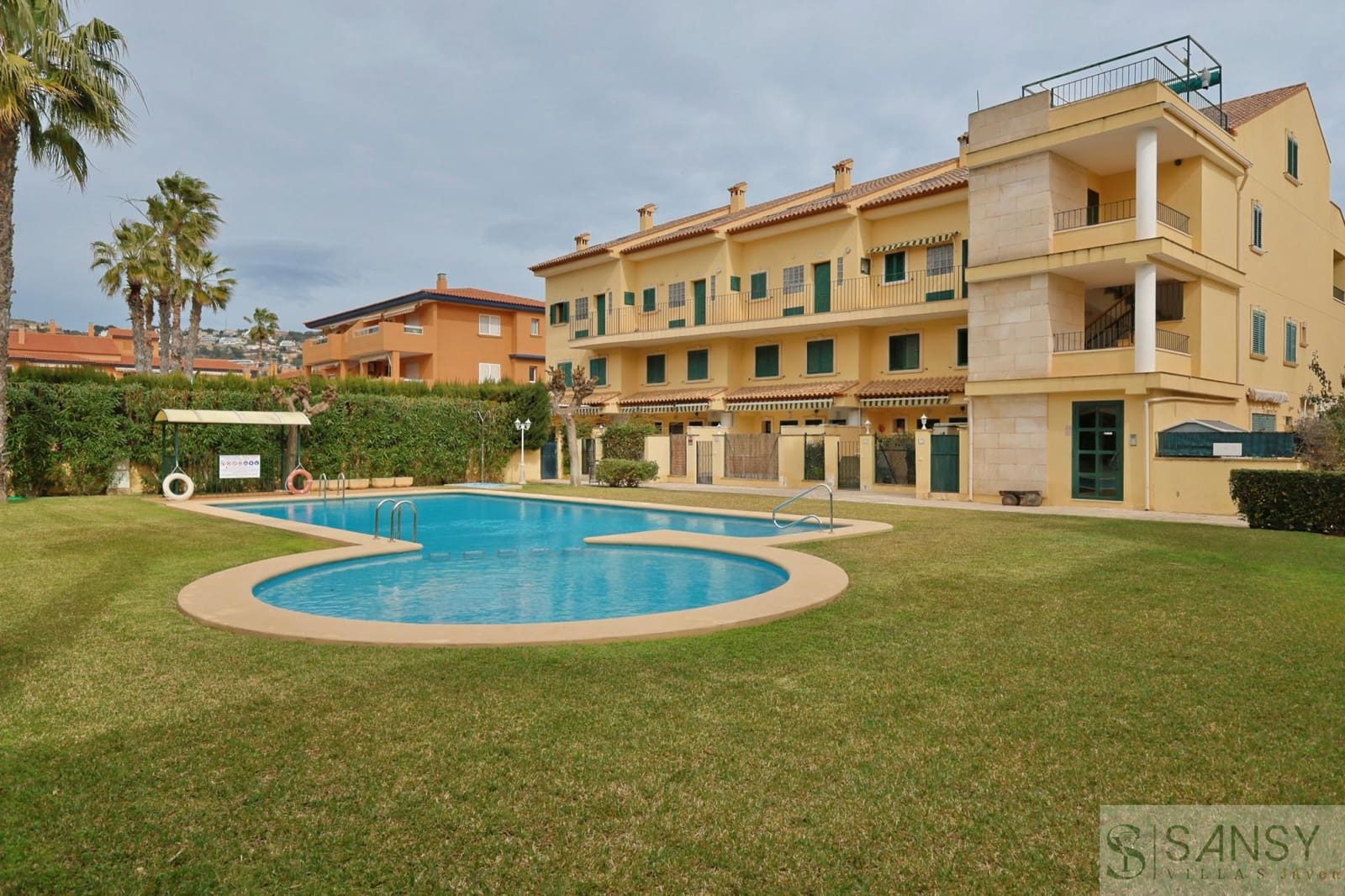 2 soveværelse Lejlighed til salg i Javea / Xabia med swimmingpool garage - € 435.000 (Ref: 9027935)