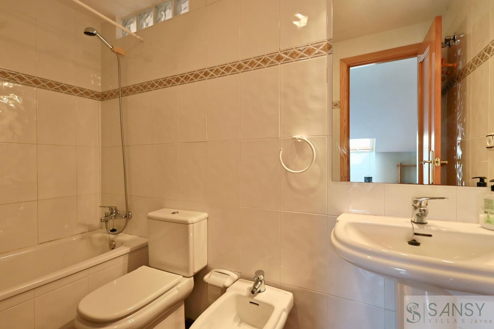 2 soveværelse Lejlighed til salg i Javea / Xabia med swimmingpool garage - € 435.000 (Ref: 9027935)