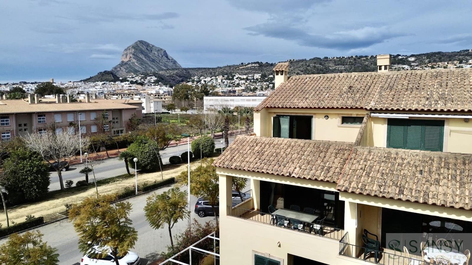 2 soveværelse Lejlighed til salg i Javea / Xabia med swimmingpool garage - € 435.000 (Ref: 9027935)