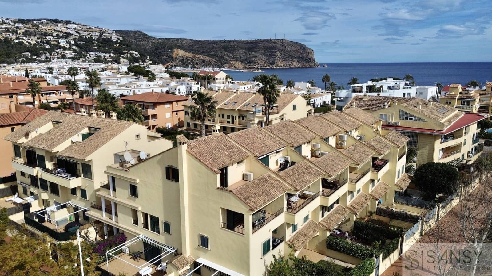 2 soveværelse Lejlighed til salg i Javea / Xabia med swimmingpool garage - € 435.000 (Ref: 9027935)