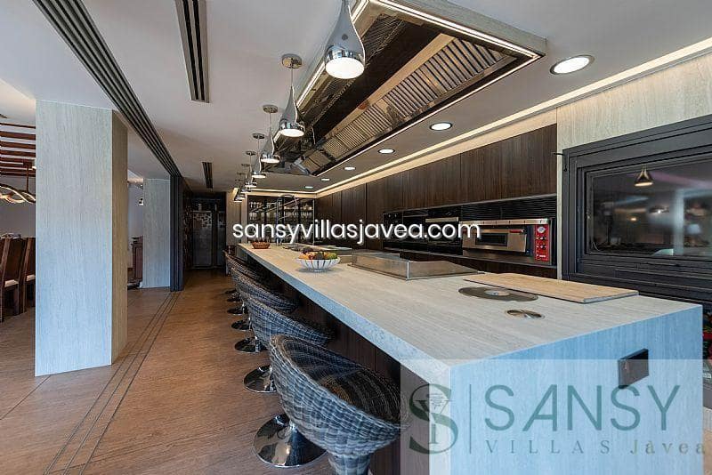 4 soverom Villa til salgs i Calpe / Calp med garasje - € 2 520 000 (Ref: 9027983)