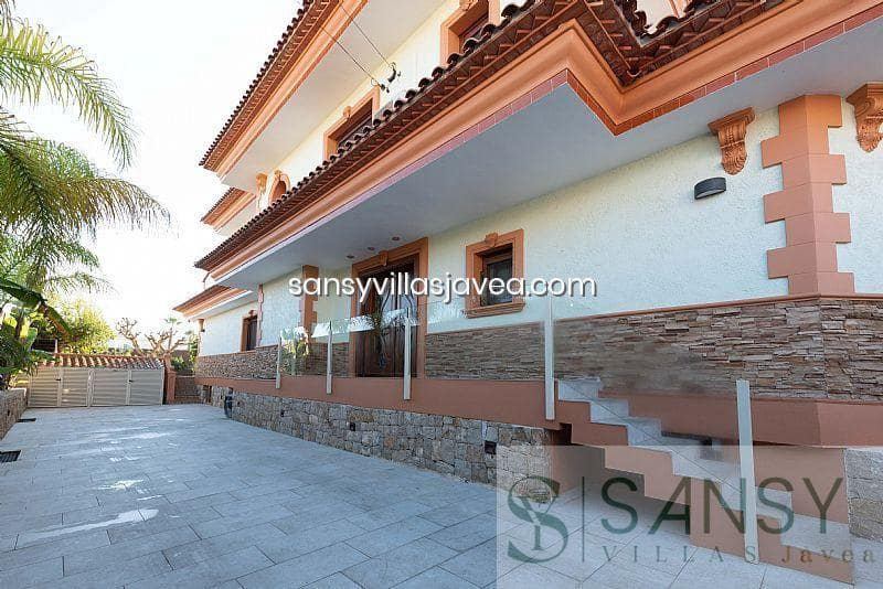 4 soverom Villa til salgs i Calpe / Calp med garasje - € 2 520 000 (Ref: 9027983)