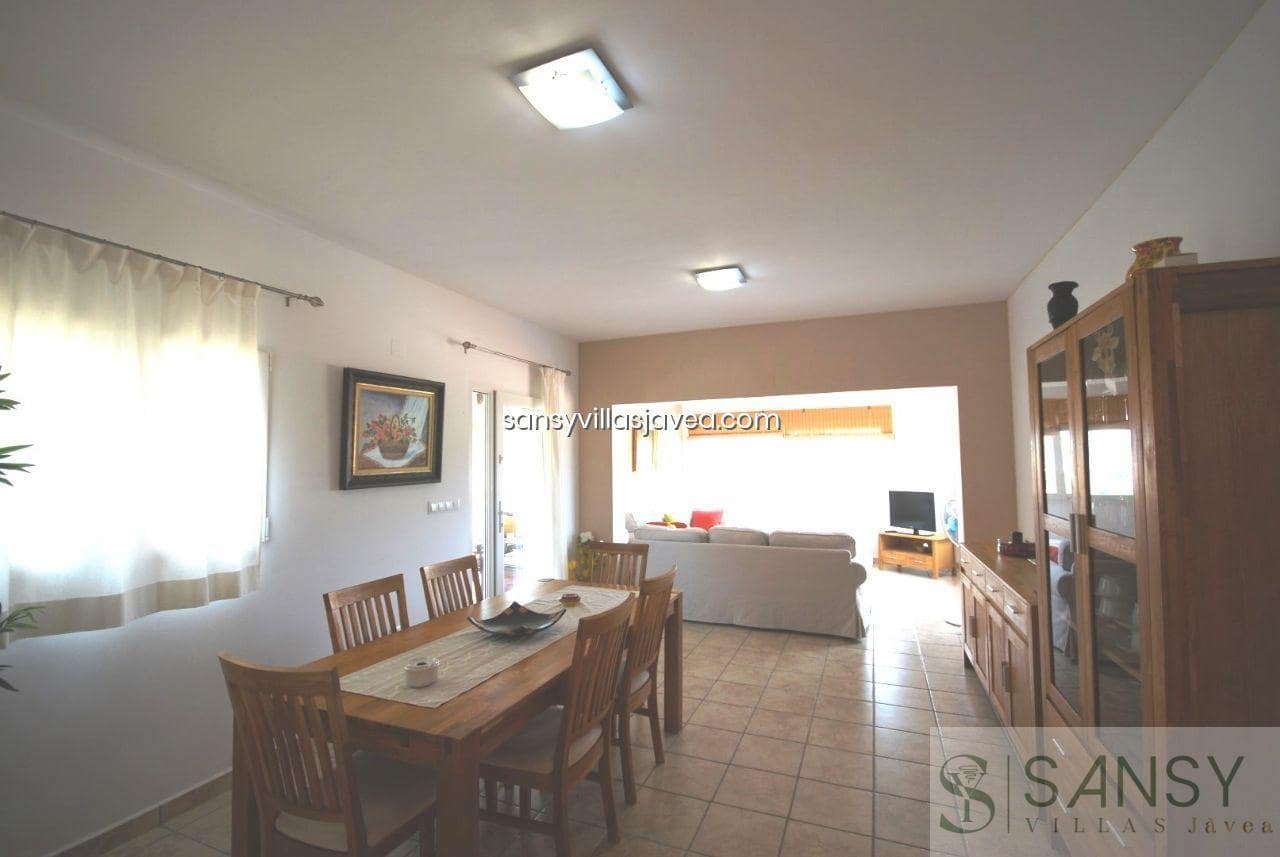 3 soveværelse Villa til leje i Javea / Xabia med swimmingpool garage - € 1.500 (Ref: 9028007)