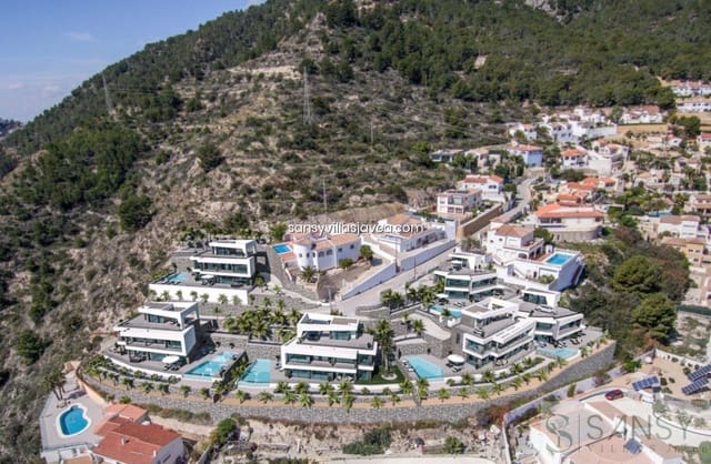 4 makuuhuone Huvila myytävänä paikassa Pueblo, Calpe / Calp mukana 
autotalli - 1 850 000 € (Ref: 9028052)