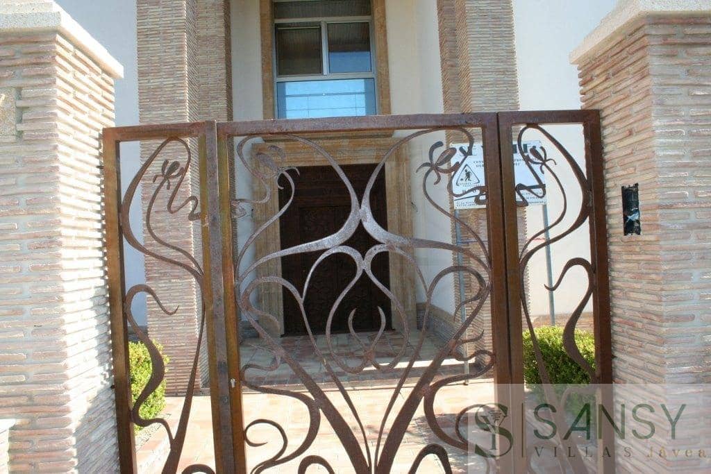 5 soverom Villa til salgs i Adsubia med svømmebasseng - € 1 215 000 (Ref: 9028122)