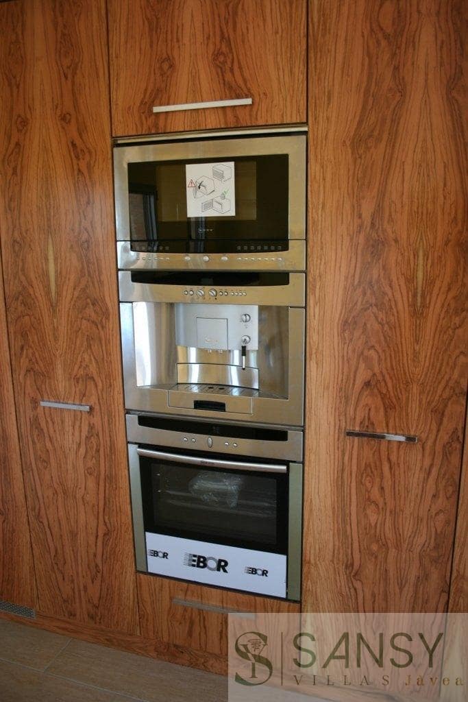 5 soverom Villa til salgs i Adsubia med svømmebasseng - € 1 215 000 (Ref: 9028122)