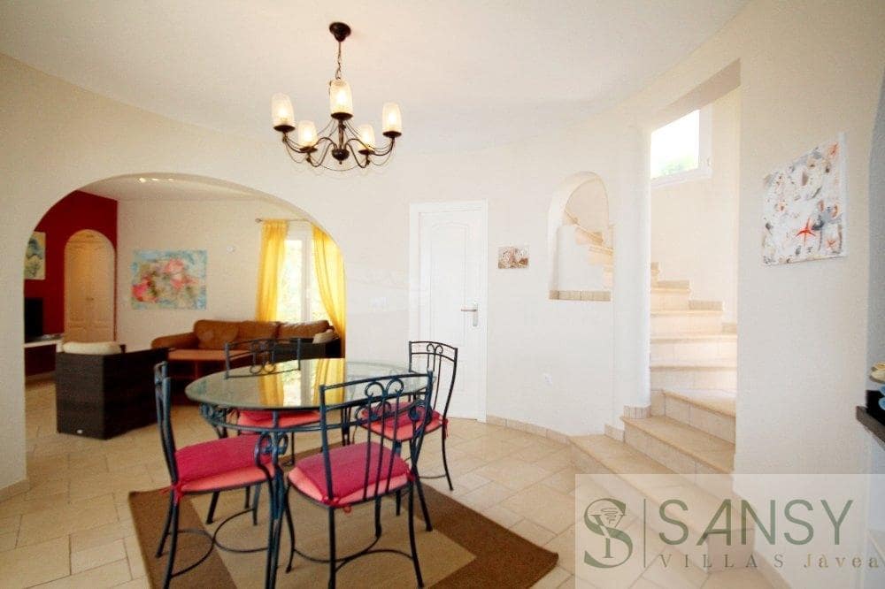 3 soverom Villa til salgs i Javea / Xabia med svømmebasseng garasje - € 595 000 (Ref: 9028123)