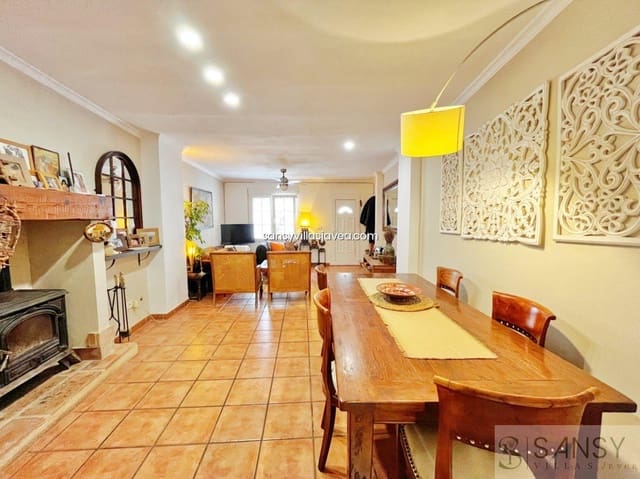 3 makuuhuone Omakotitalo myytävänä paikassa Pedreguer - 320 000 € (Ref: 9028193)