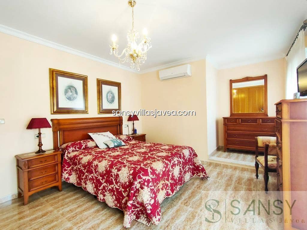 4 sypialnia Dom na sprzedaż w Denia z garażem - 397 000 € (Ref: 9028206)