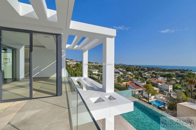 Chalet de 4 habitaciones en Gargasindi, Calpe / Calp en venta con garaje - 1.925.000 € (Ref: 9031630)