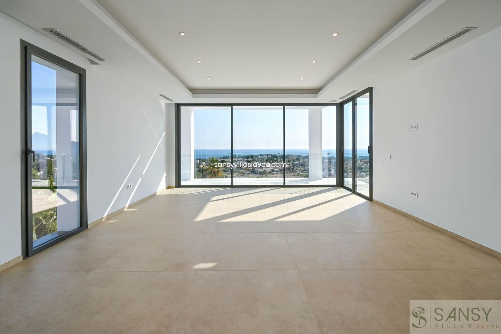 4 soveværelse Villa til salg i Calpe / Calp med garage - € 1.925.000 (Ref: 9031630)