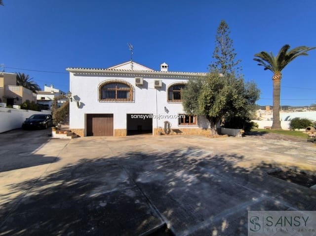 Chalet de 6 habitaciones en Centro ciudad, Javea / Xàbia en venta con garaje - 1.200.000 € (Ref: 9031633)
