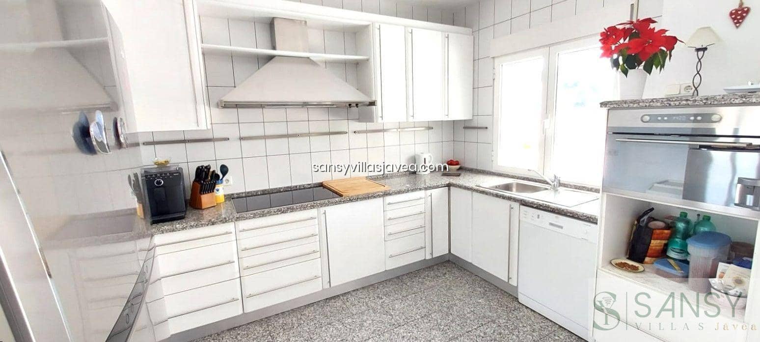 6 soveværelse Villa til salg i Moraira med garage - € 835.000 (Ref: 9034239)