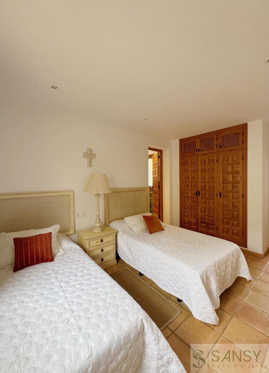 6 soveværelse Villa til salg i Javea / Xabia med swimmingpool garage - € 1.390.000 (Ref: 9034240)