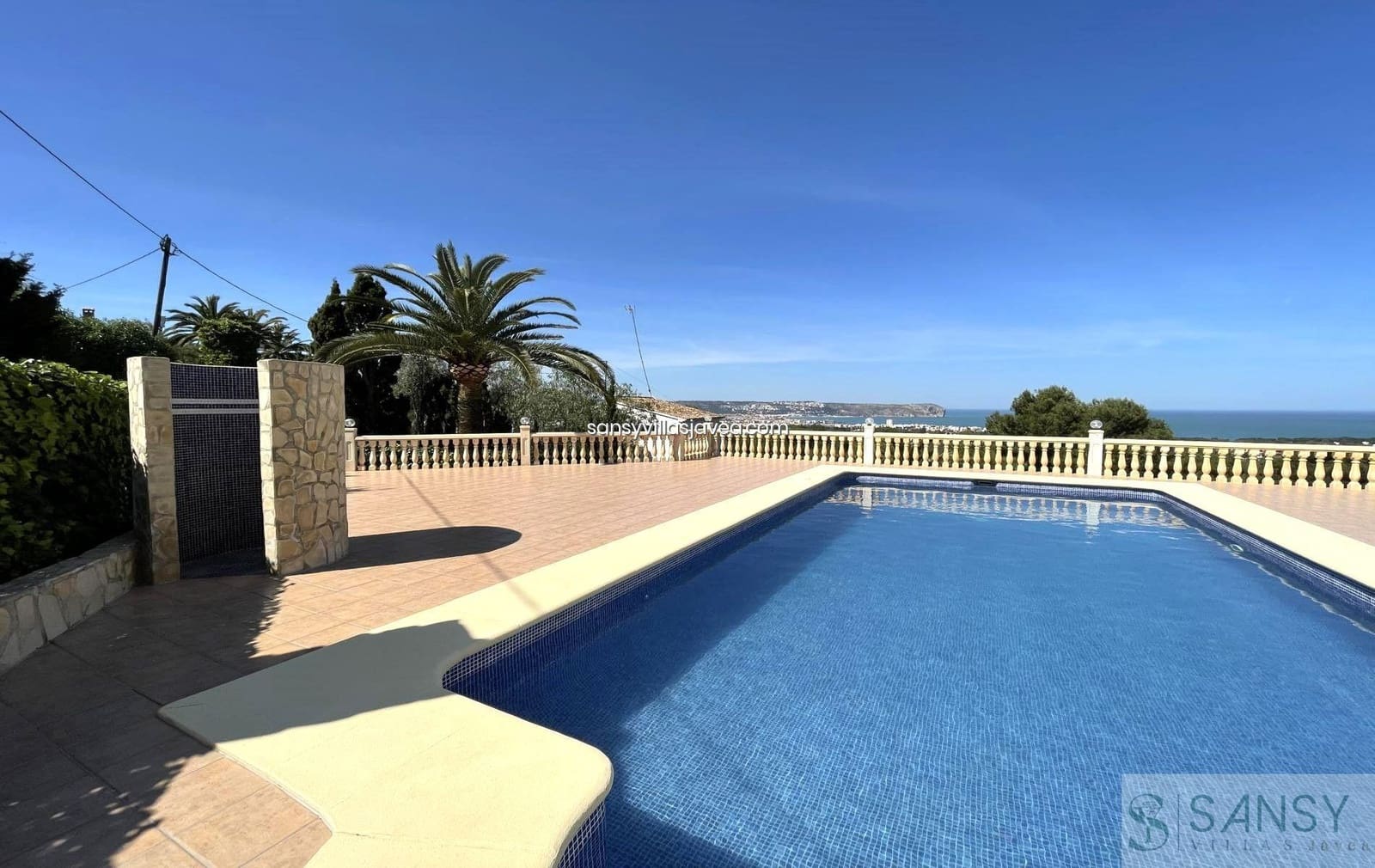 5 bedroom Villa for sale in Javea / Xabia with garage - € 1,150,000 (Ref: 9036452)