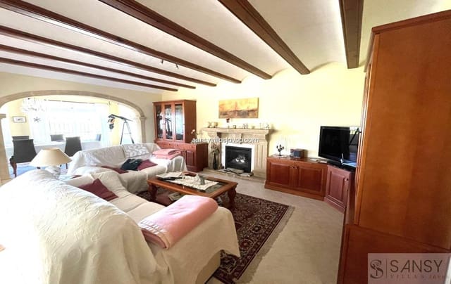 5 bedroom Villa for sale in La Granadella  - Costa Nova, Javea / Xàbia with garage - € 1,150,000 (Ref: 9036452)