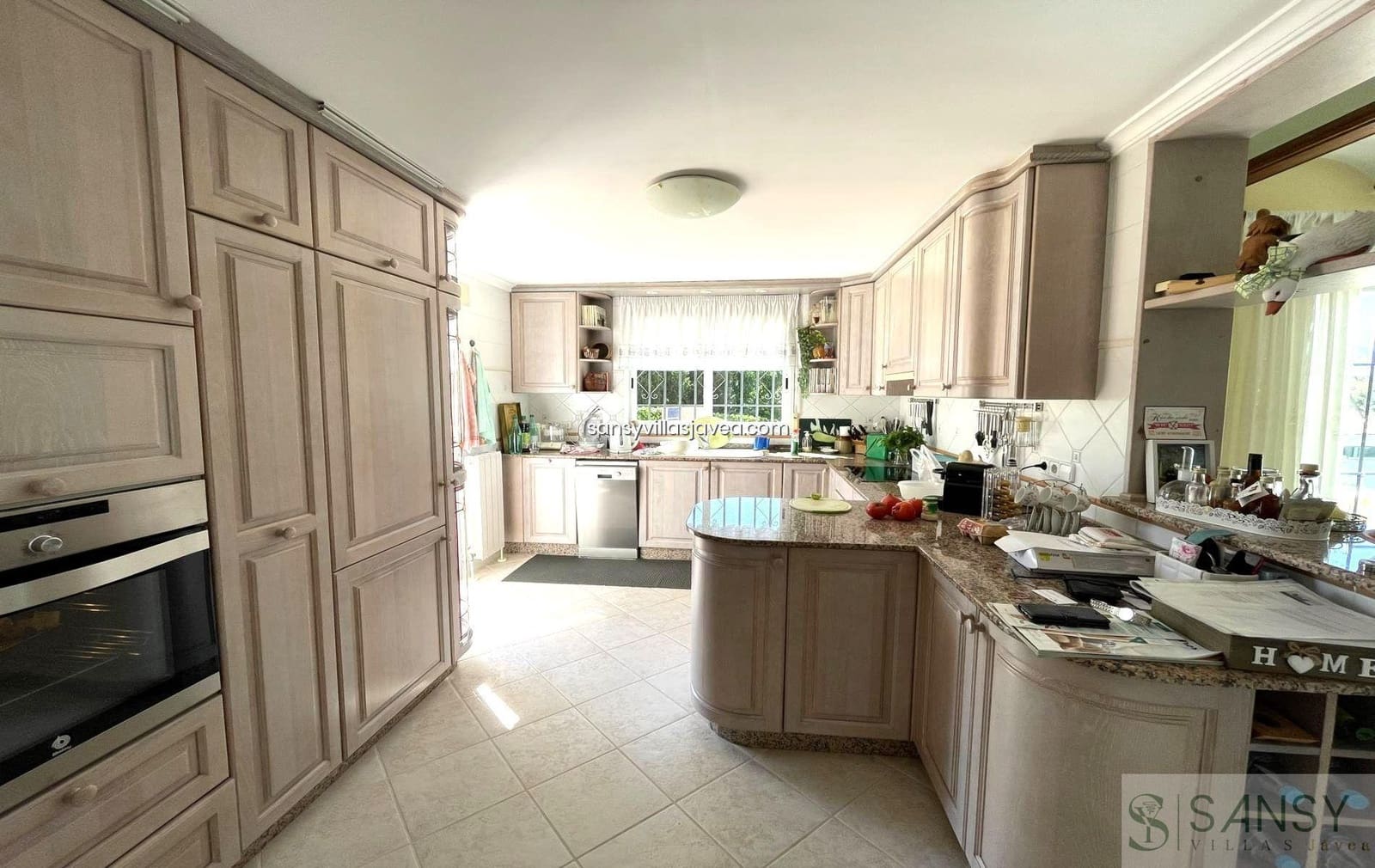 5 bedroom Villa for sale in Javea / Xabia with garage - € 1,150,000 (Ref: 9036452)