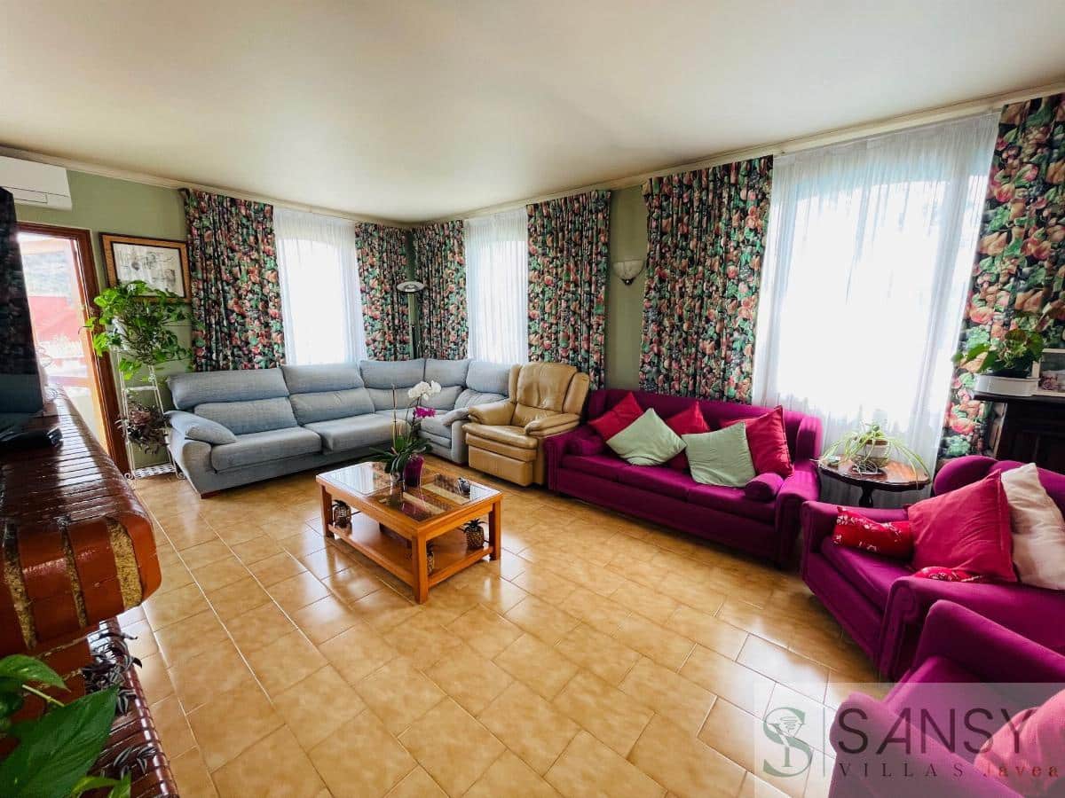 7 slaapkamer Villa te koop in Pedreguer - € 580.000 (Ref: 9041845)