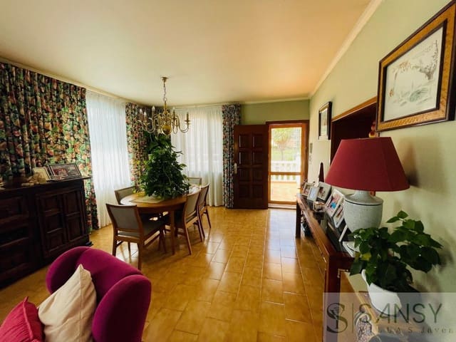 7 slaapkamer Villa te koop in Pedreguer - € 580.000 (Ref: 9041845)