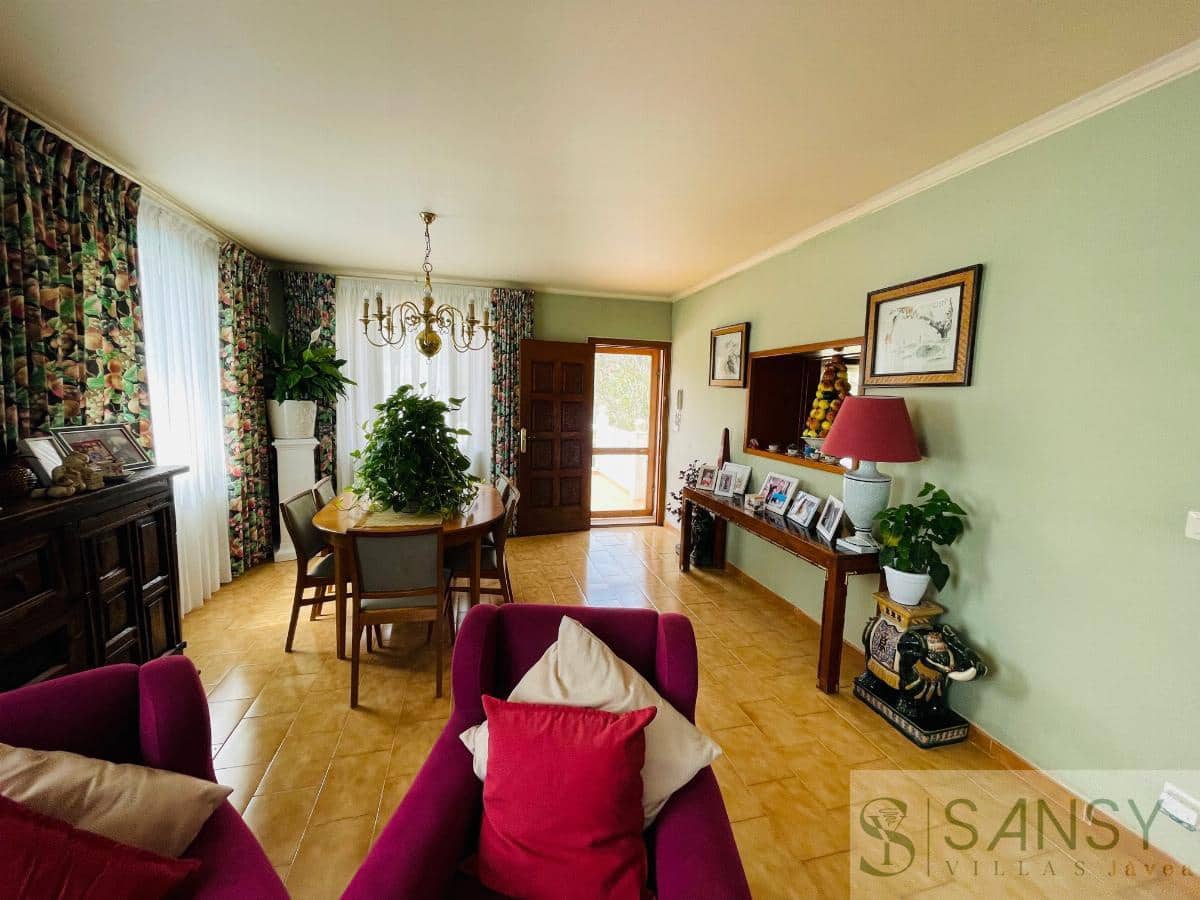 7 slaapkamer Villa te koop in Pedreguer - € 580.000 (Ref: 9041845)