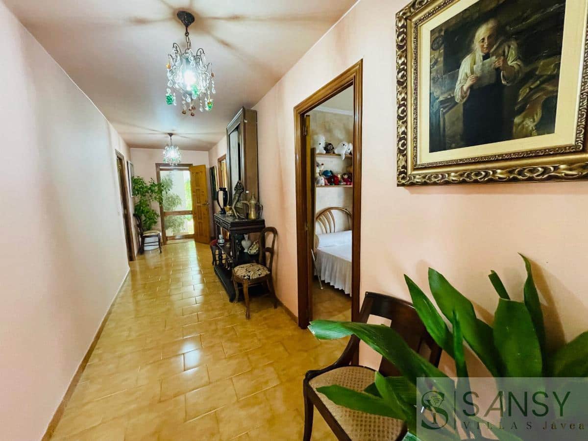 7 slaapkamer Villa te koop in Pedreguer - € 580.000 (Ref: 9041845)